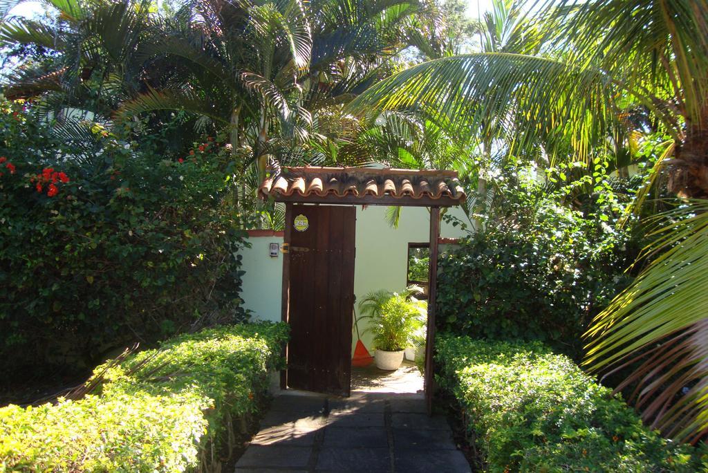 Pousada Happiness - Ferradura Armacao dos Buzios Exterior photo